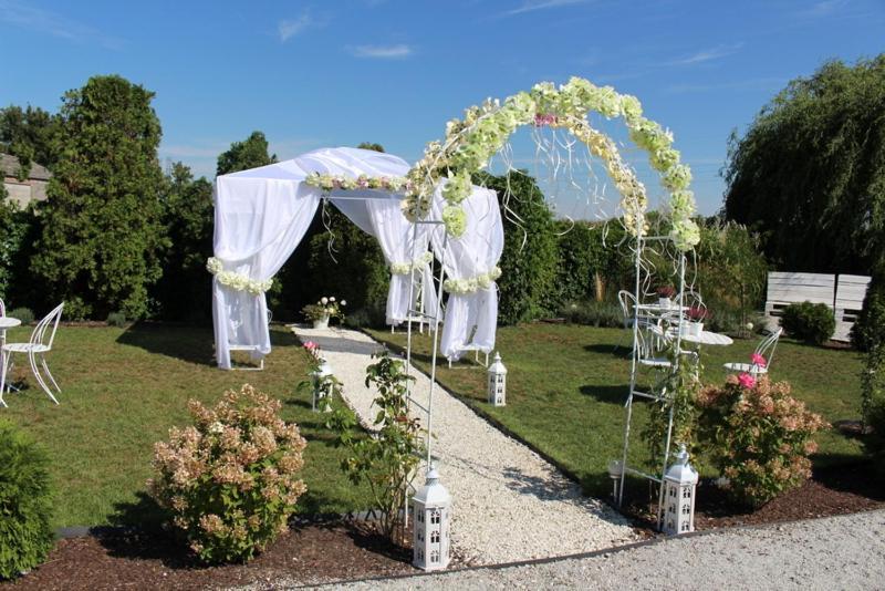 Restauracja Hotel Kassandra Września المظهر الخارجي الصورة