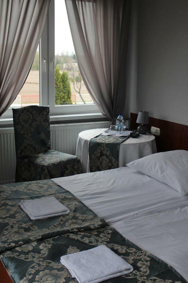 Restauracja Hotel Kassandra Września المظهر الخارجي الصورة