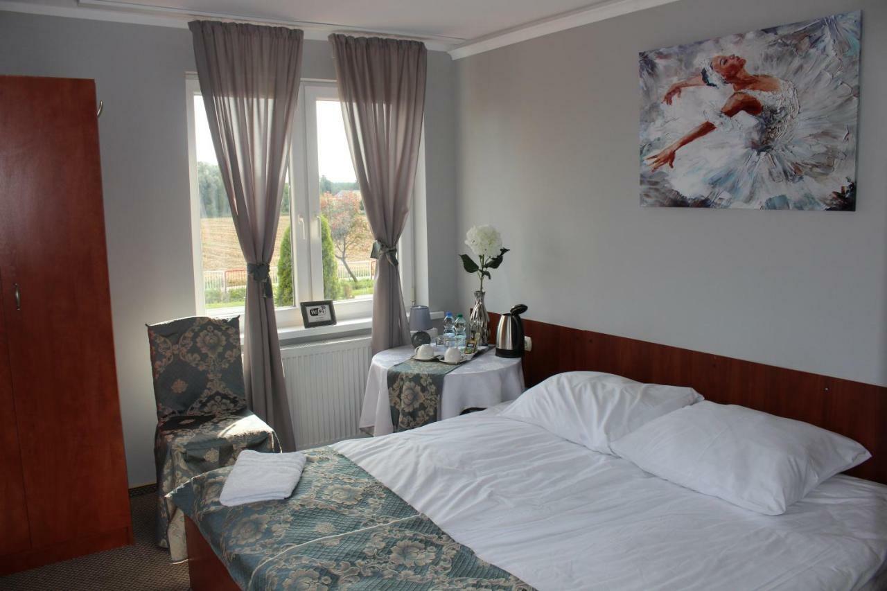 Restauracja Hotel Kassandra Września المظهر الخارجي الصورة
